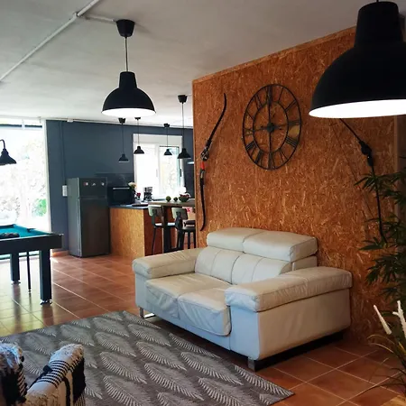 Palmeras Apartment Alberic